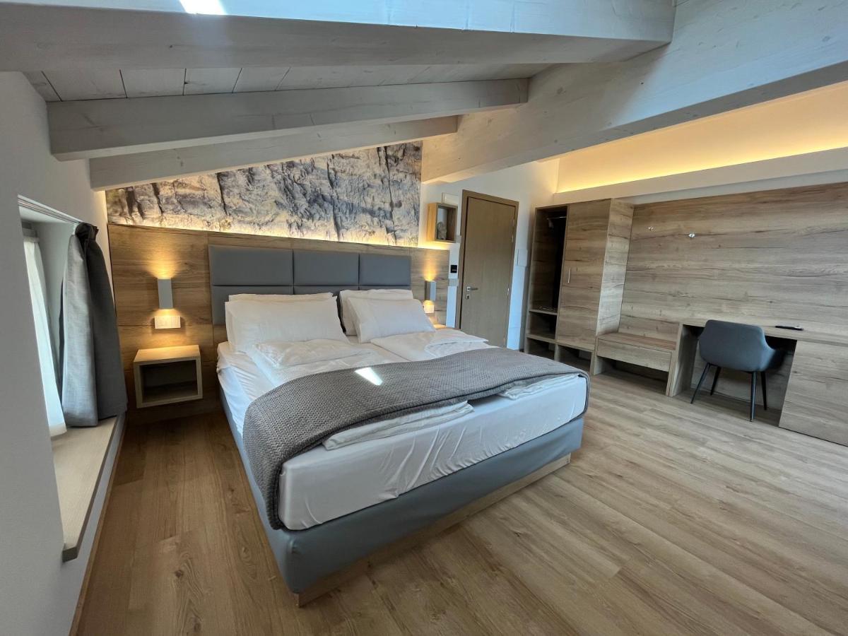 Le Rocce Val Di Non - Quality Room & Breakfast Tassullo Екстериор снимка