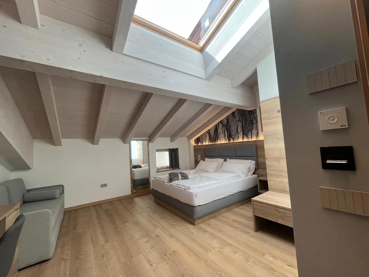 Le Rocce Val Di Non - Quality Room & Breakfast Tassullo Екстериор снимка